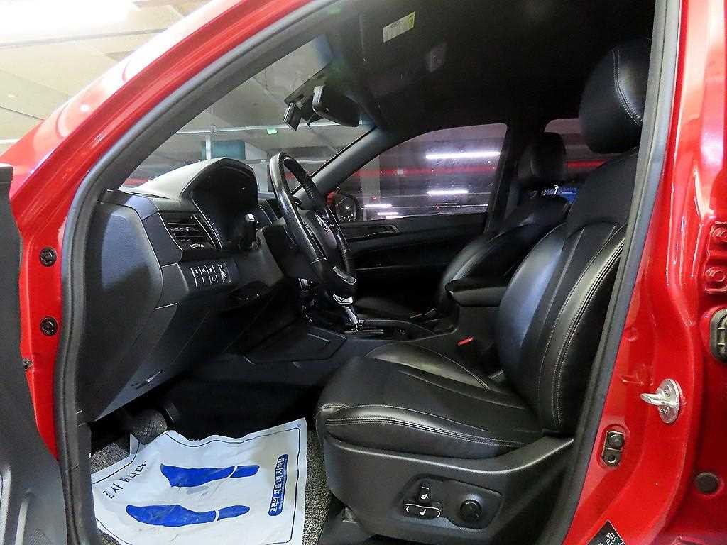 KG모빌리티(쌍용) 렉스턴 렉스턴 스포츠 칸 디젤 2.2 4WD 5링크 프레스티지 스페셜 이미지 6