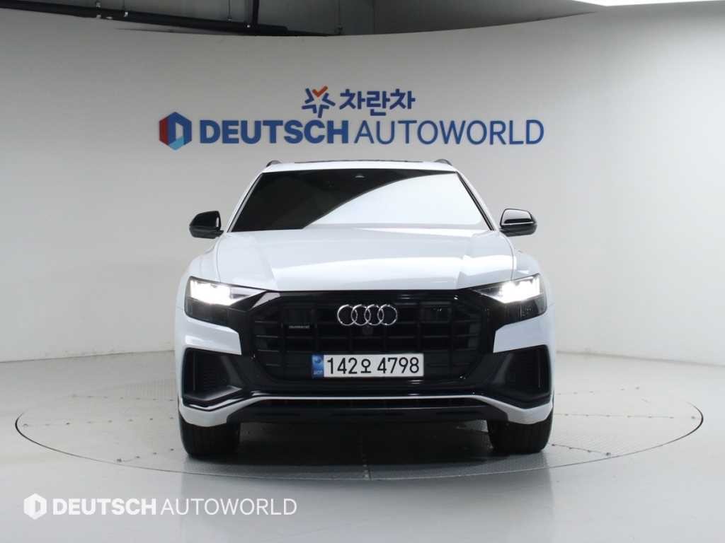 아우디 Q8 55 TFSI 콰트로 프리미엄 이미지 3