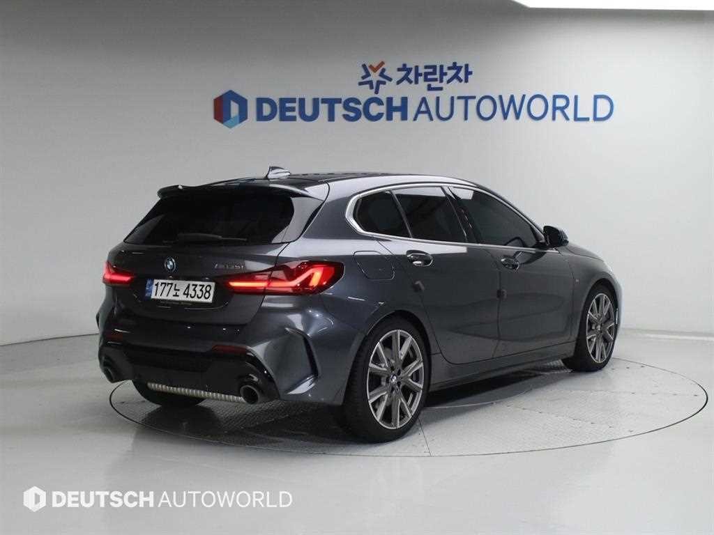 BMW 1시리즈 1시리즈 (F40) M135i xDrive 이미지 2