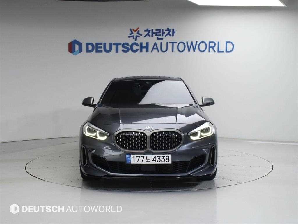 BMW 1시리즈 1시리즈 (F40) M135i xDrive 이미지 3