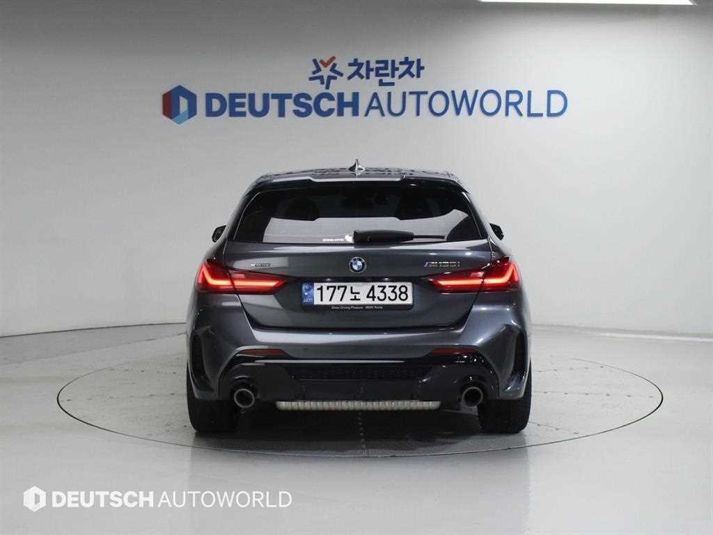 BMW 1시리즈 1시리즈 (F40) M135i xDrive 이미지 4