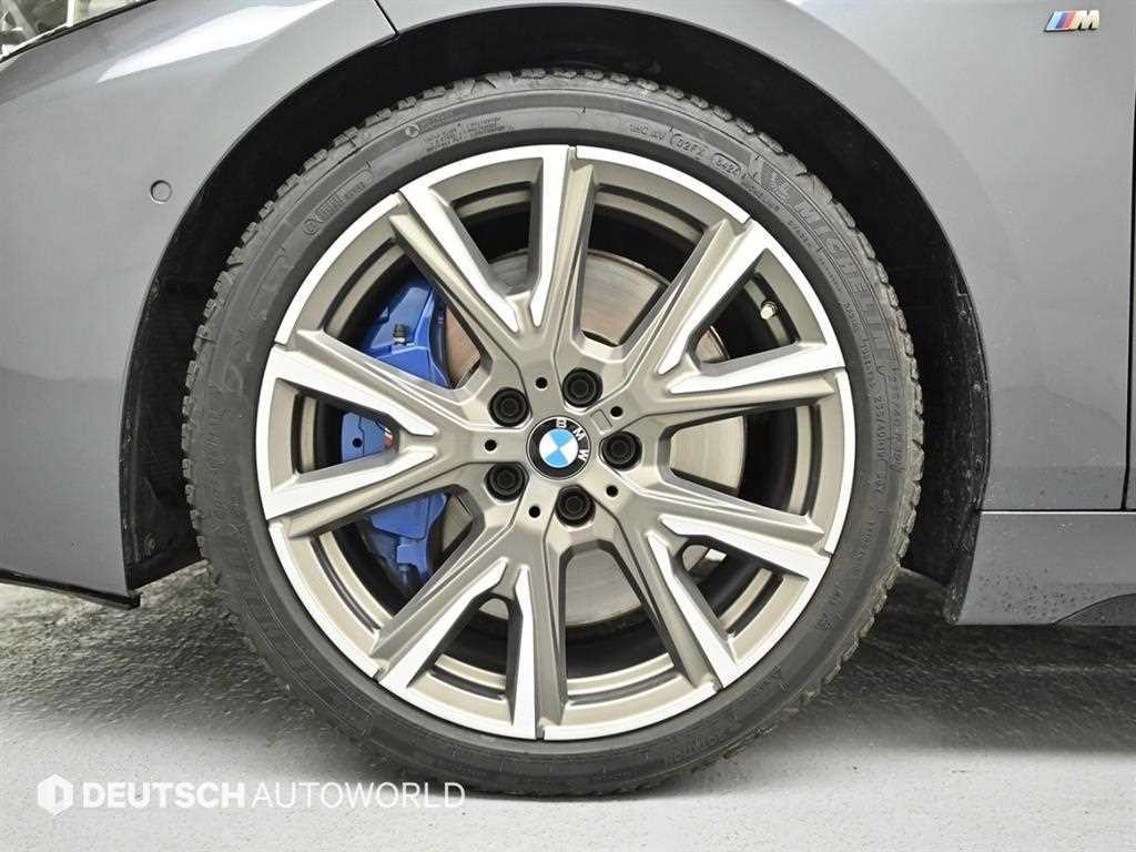 BMW 1시리즈 1시리즈 (F40) M135i xDrive 이미지 5