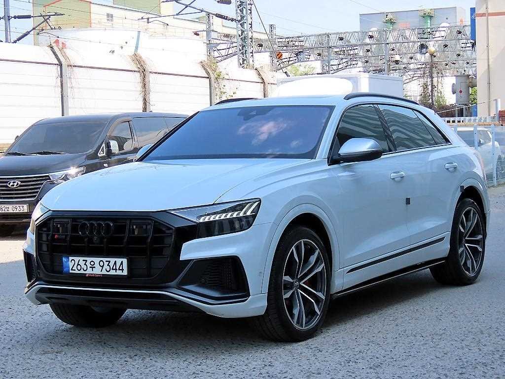 아우디 SQ8 SQ8 (4M) 4.0 TDI 콰트로 이미지 2