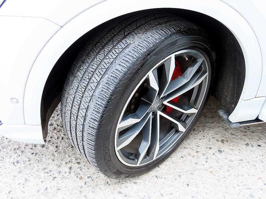 아우디 SQ8 SQ8 (4M) 4.0 TDI 콰트로 이미지 20