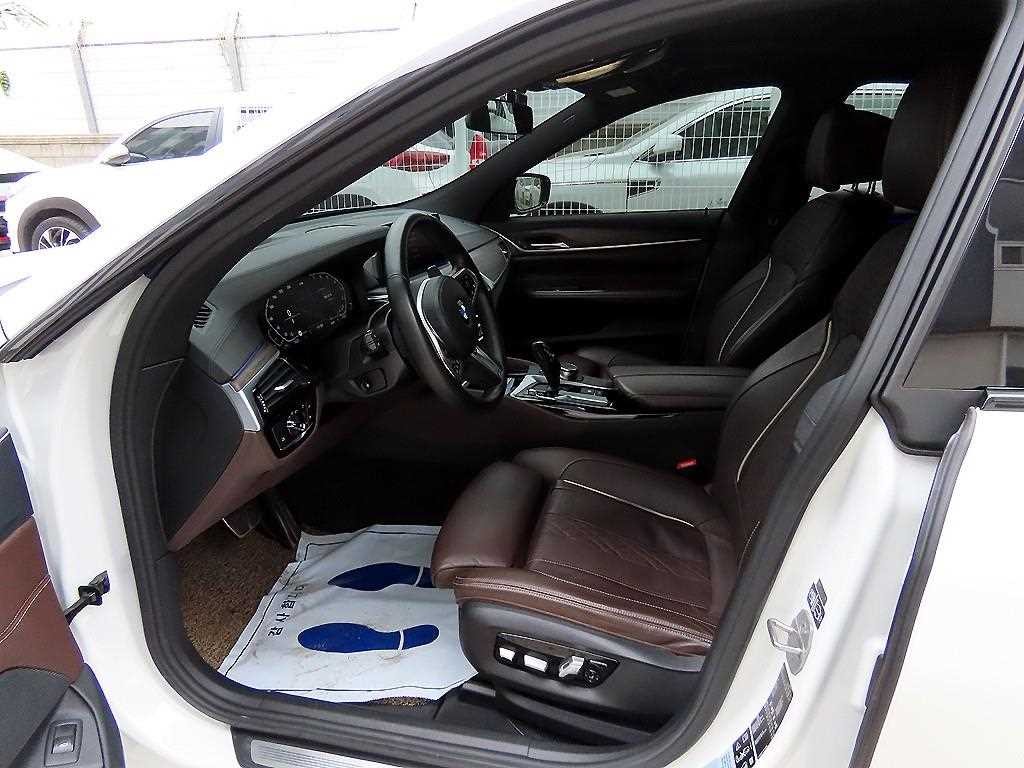 BMW 그란투리스모 6시리즈 GT (G32) 630i xDrive M 스포츠 이미지 5
