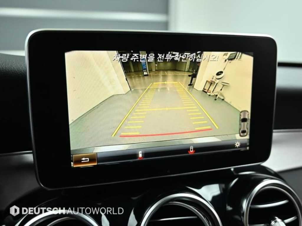 벤츠 C 클래스 C클래스 W205 C350e 이미지 15