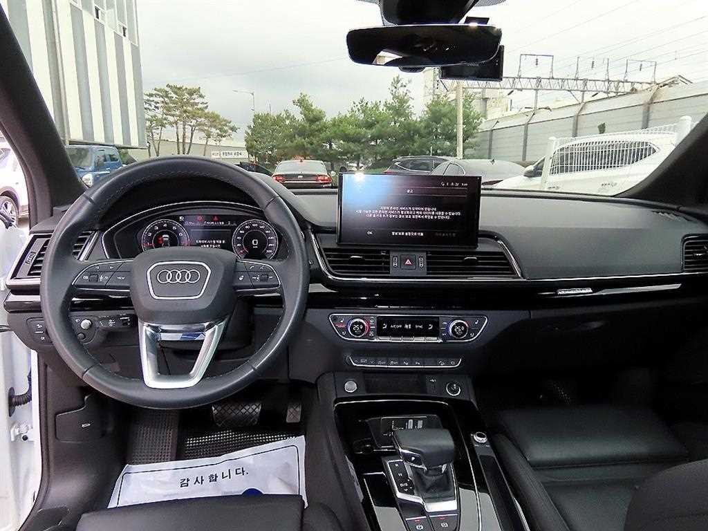 아우디 Q5 Q5 (FY) 45 TFSI 콰트로 프리미엄 이미지 7