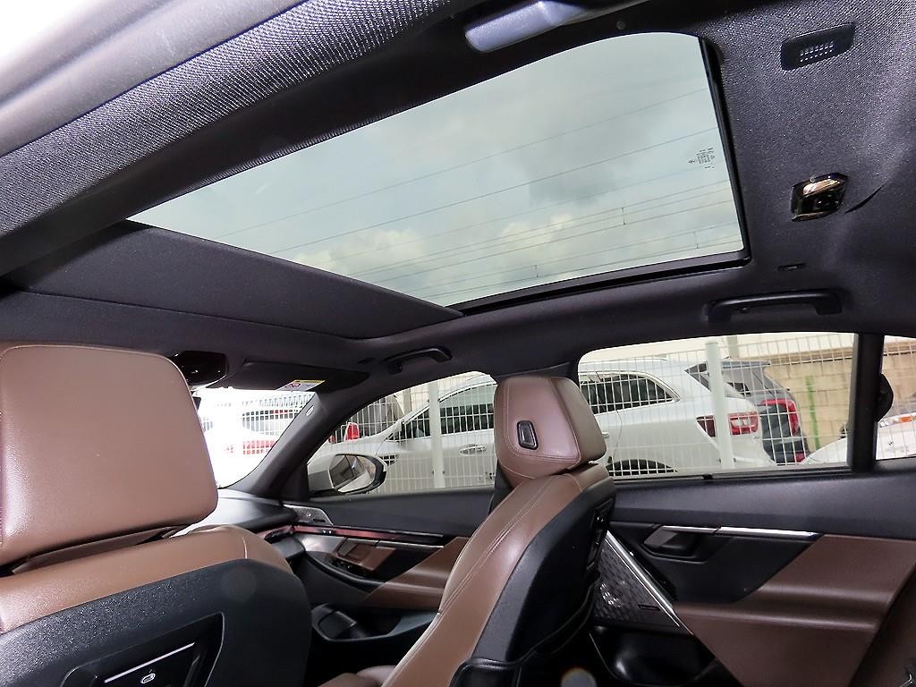 BMW i5 eDrive 40 M 스포츠 이미지 17