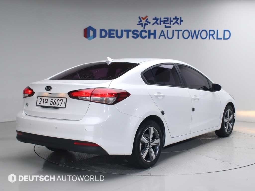 기아 K3 더뉴 K3 1.6 GDI 트렌디 이미지 2