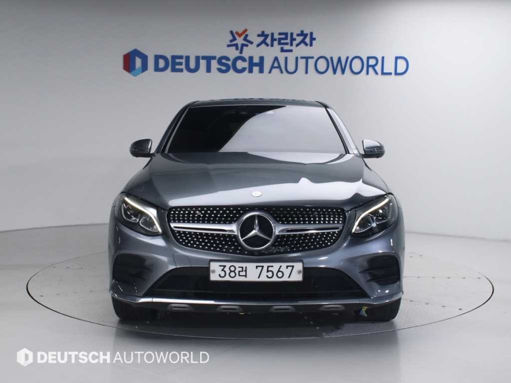 벤츠 GLC 클래스 GLC클래스 X253 GLC 220 d 4MATIC 프리미엄 쿠페 이미지 3