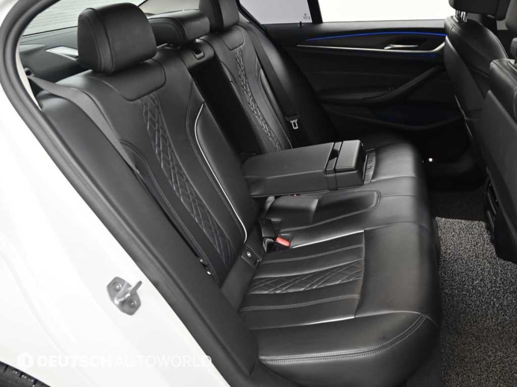 BMW 5시리즈 5시리즈 (G30) 530i 럭셔리 플러스 이미지 12