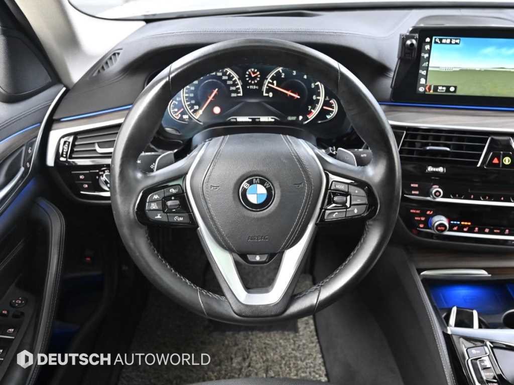 BMW 5시리즈 5시리즈 (G30) 530i 럭셔리 플러스 이미지 13