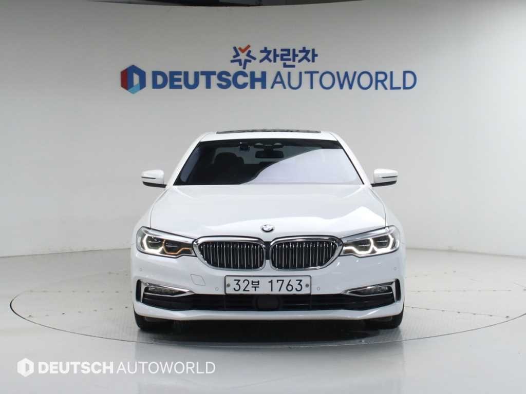 BMW 5시리즈 5시리즈 (G30) 530i 럭셔리 플러스 이미지 3