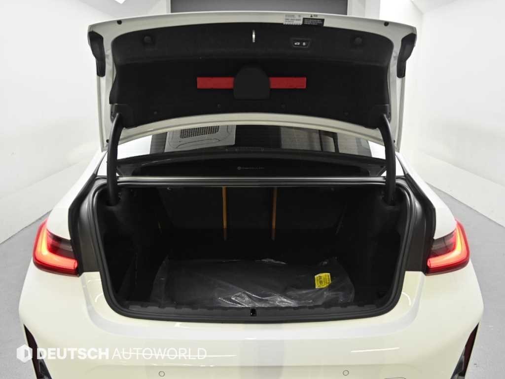 BMW 3시리즈 3시리즈 (G20) 320i M 스포츠 이미지 19