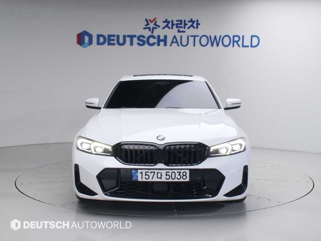 BMW 3시리즈 3시리즈 (G20) 320i M 스포츠 이미지 3