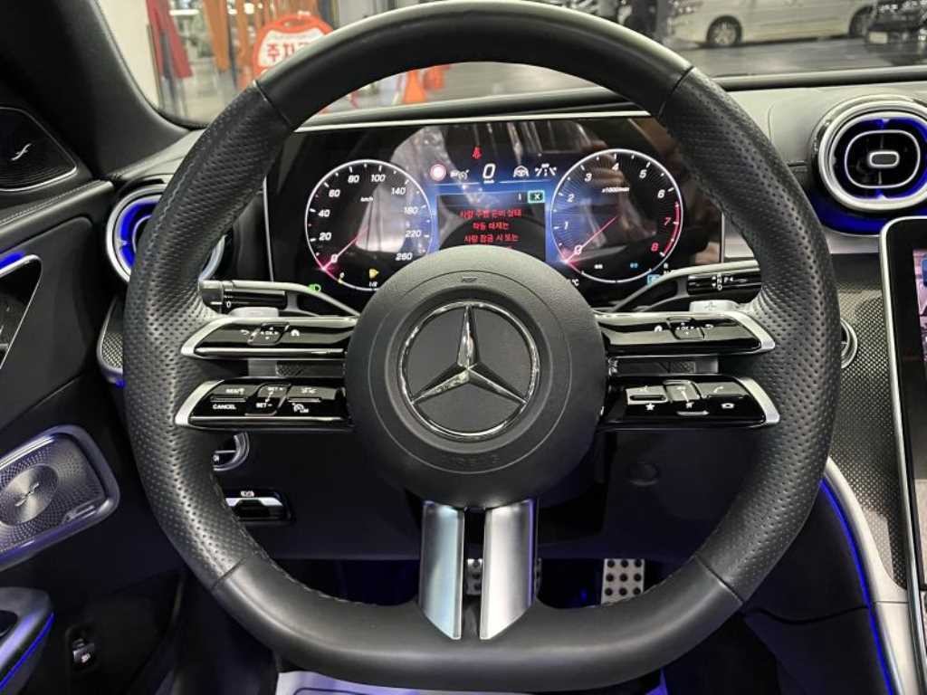 벤츠 C 클래스 C클래스 W206 C300 4MATIC 아방가르드 이미지 11
