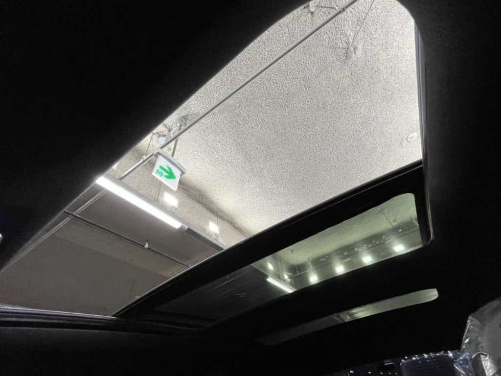 벤츠 C 클래스 C클래스 W206 C300 4MATIC 아방가르드 이미지 15