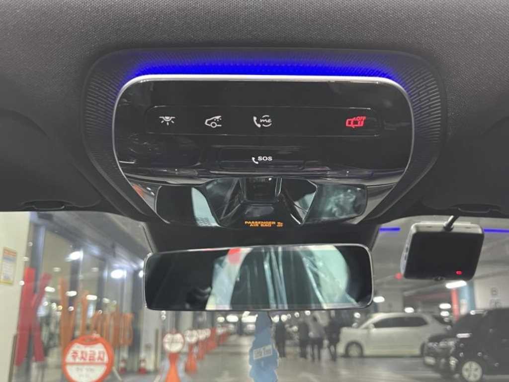 벤츠 C 클래스 C클래스 W206 C300 4MATIC 아방가르드 이미지 8