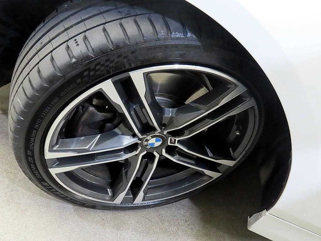 BMW 1시리즈 1시리즈 (F40) 120i M 스포츠 이미지 20