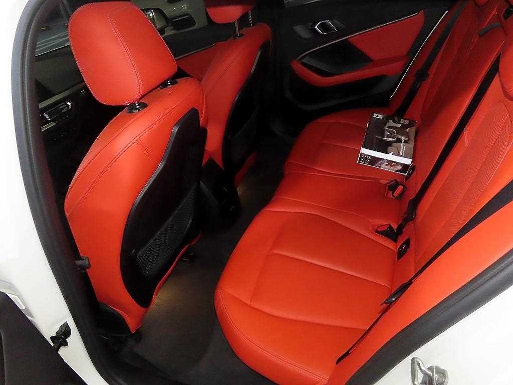 BMW 1시리즈 1시리즈 (F40) 120i M 스포츠 이미지 7