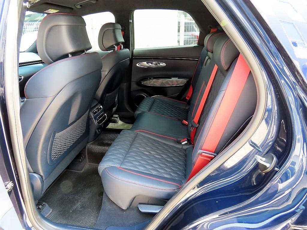 제네시스 GV70 2.5T 가솔린 2WD 스포츠 이미지 6