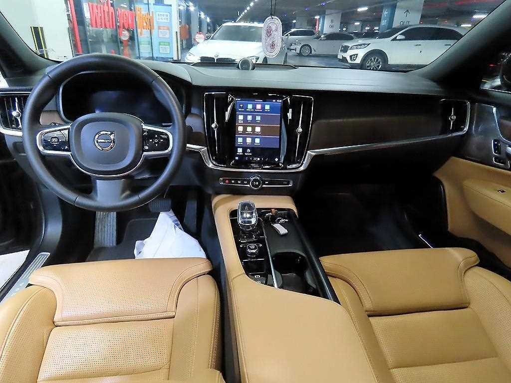 볼보 S90 B5 얼티메이트 브라이트 이미지 10