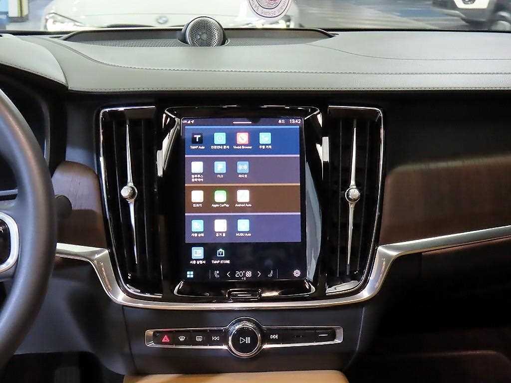 볼보 S90 B5 얼티메이트 브라이트 이미지 11