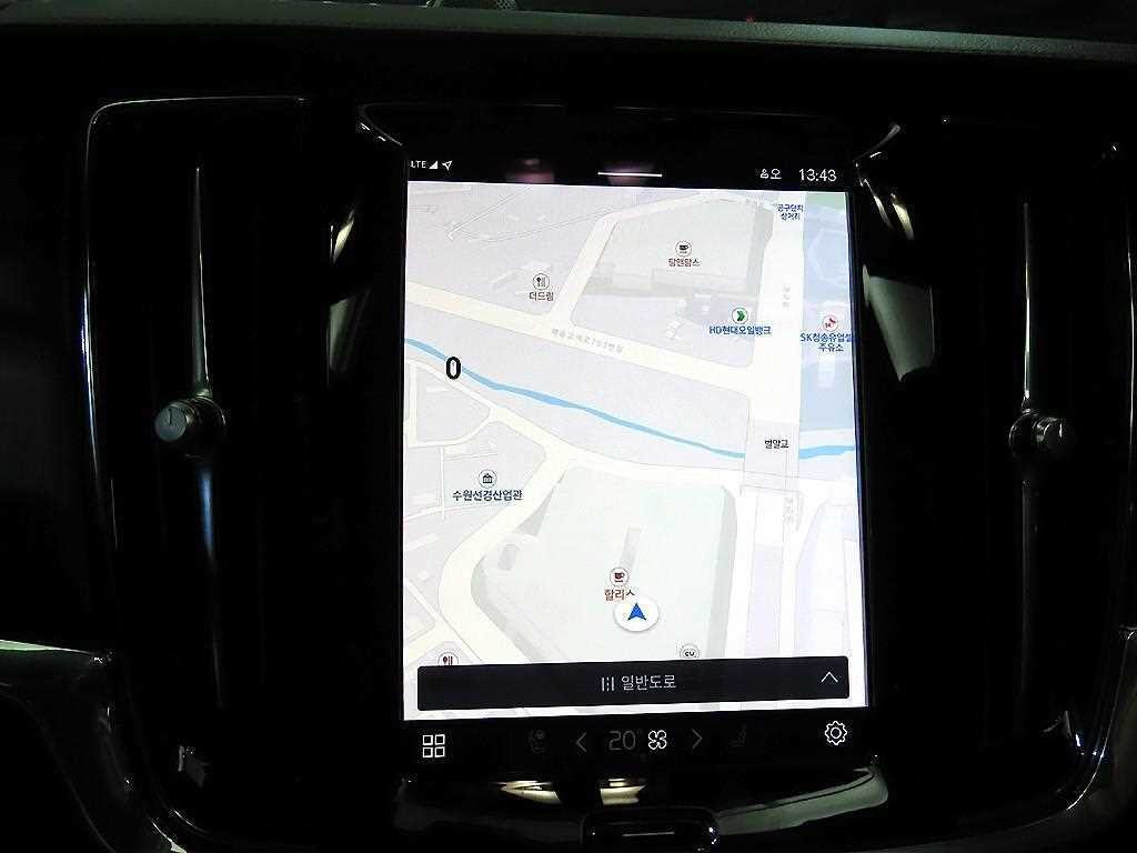 볼보 S90 B5 얼티메이트 브라이트 이미지 13