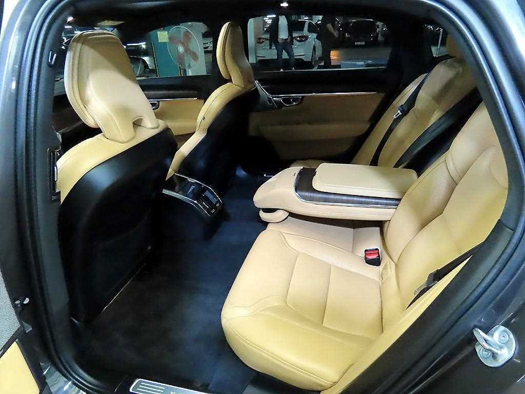 볼보 S90 B5 얼티메이트 브라이트 이미지 7