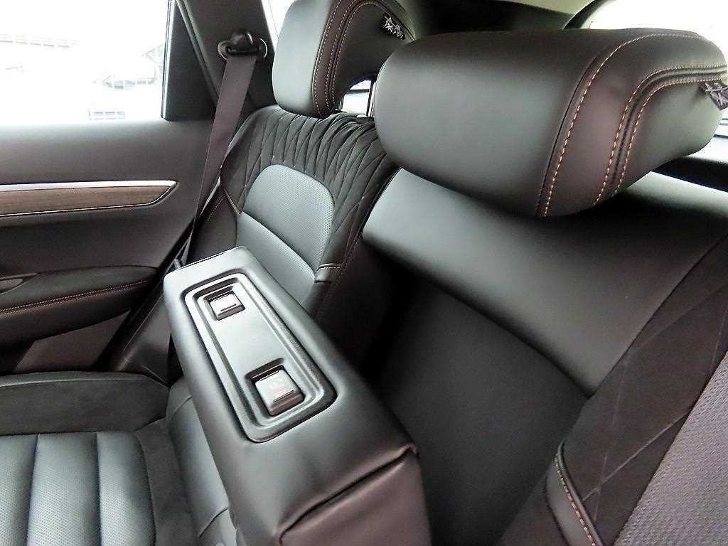 르노코리아(삼성) QM6 더뉴QM6 가솔린 2.0 GDe 프리미에르 2WD 이미지 15