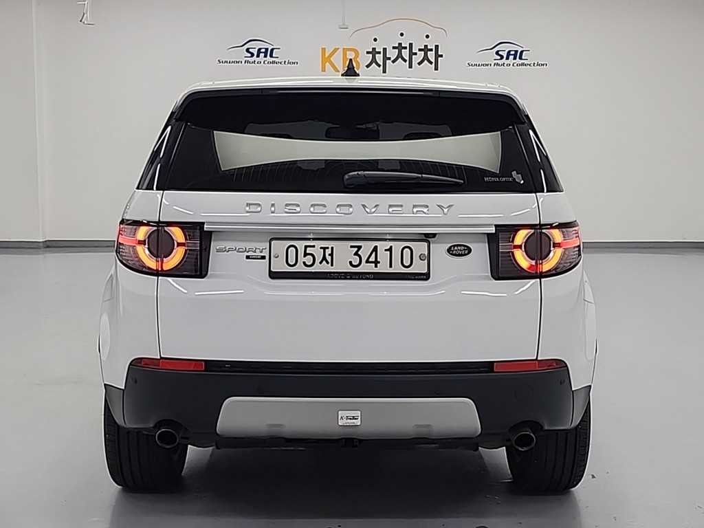 랜드로버 디스커버리 스포츠 2.0 TD4 HSE 럭셔리 이미지 3
