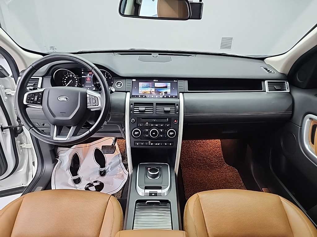 랜드로버 디스커버리 스포츠 2.0 TD4 HSE 럭셔리 이미지 7