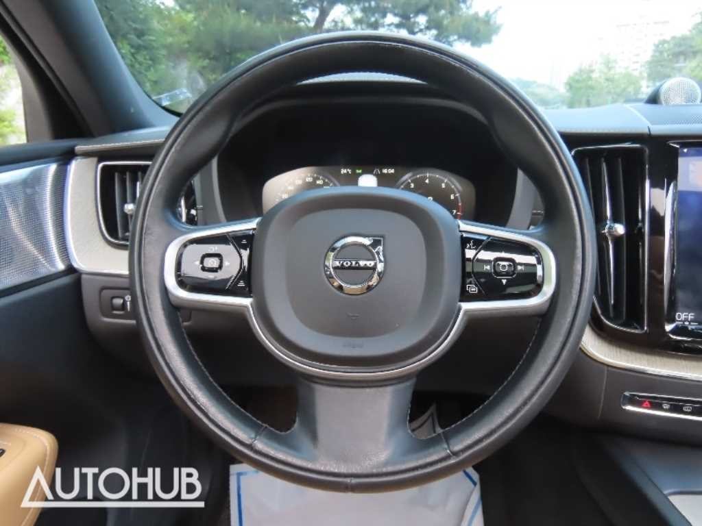 볼보 XC60 XC60(2세대) T6 AWD 인스크립션 이미지 17