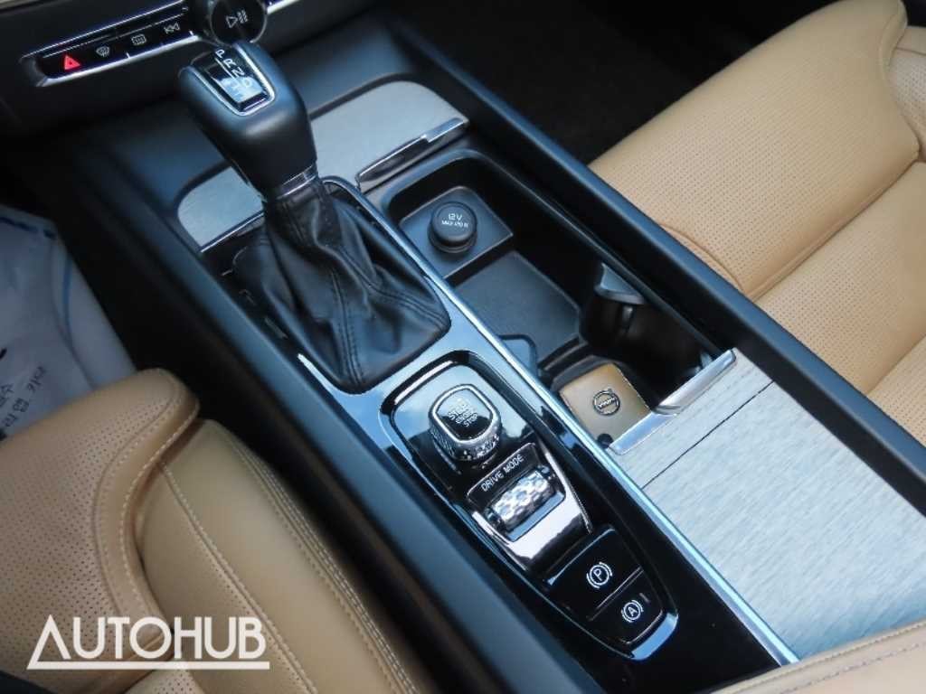 볼보 XC60 XC60(2세대) T6 AWD 인스크립션 이미지 7