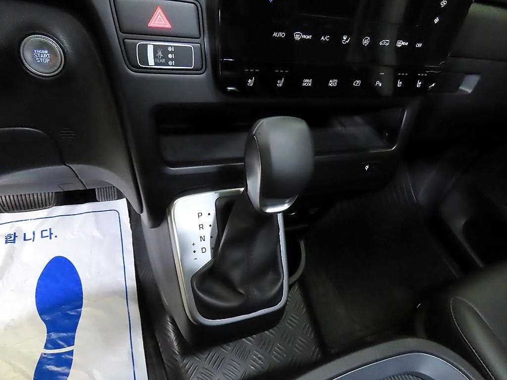 현대 스타리아 2WD 디젤 카고 모던 5인승 이미지 12