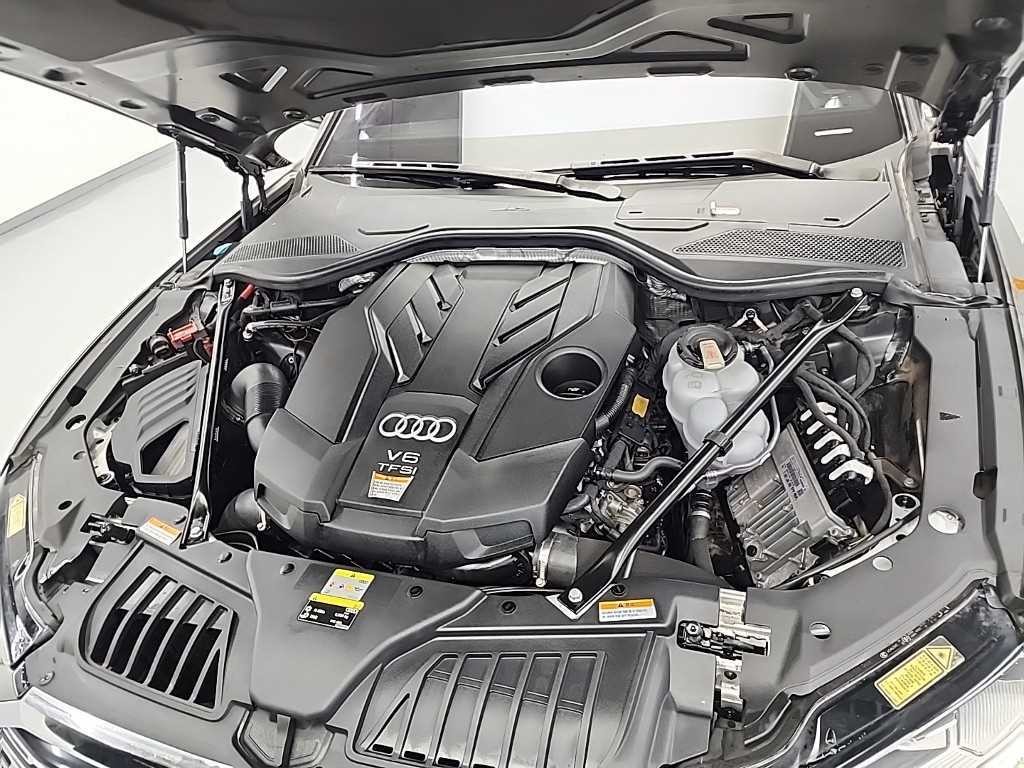 아우디 A8 A8 (D5) 55 TFSI 콰트로 LWB 이미지 5