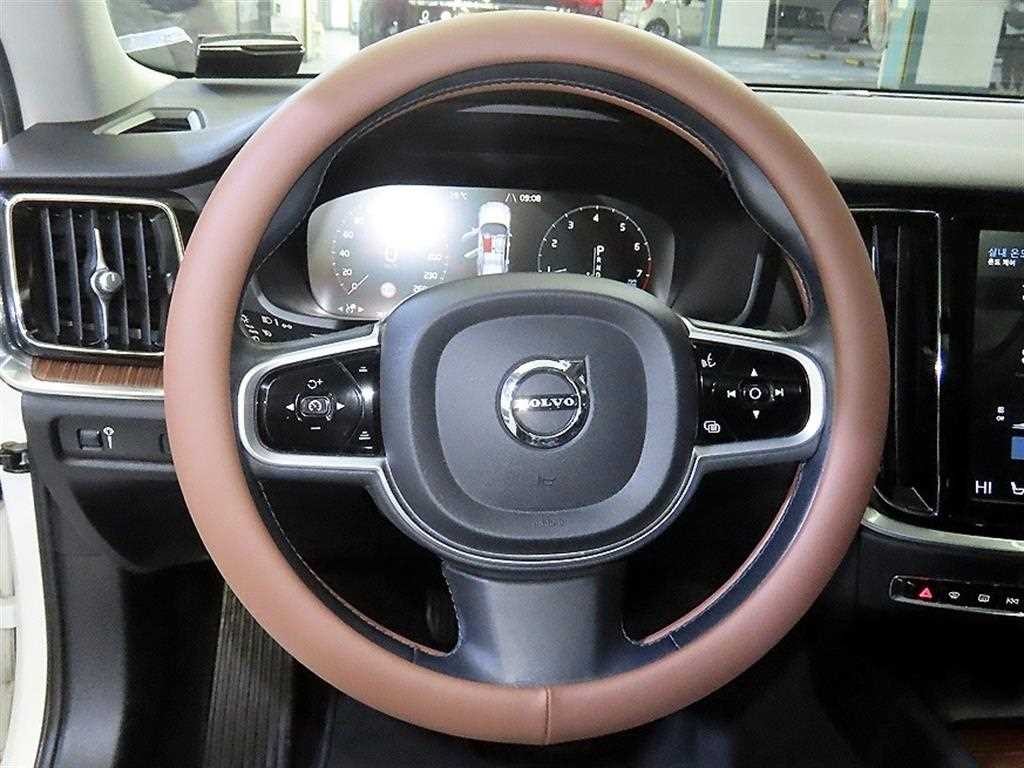 볼보 S60 S60(3세대) T5 모멘텀 이미지 8