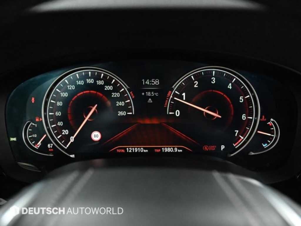 BMW 5시리즈 5시리즈 (G30) 530i xDrive M 스포츠 플러스 이미지 8