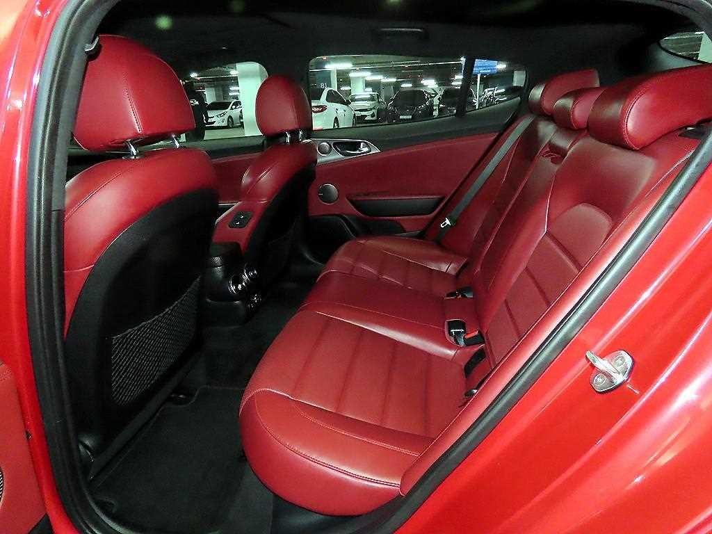 기아 스팅어 가솔린 3.3 터보 2WD GT 이미지 7