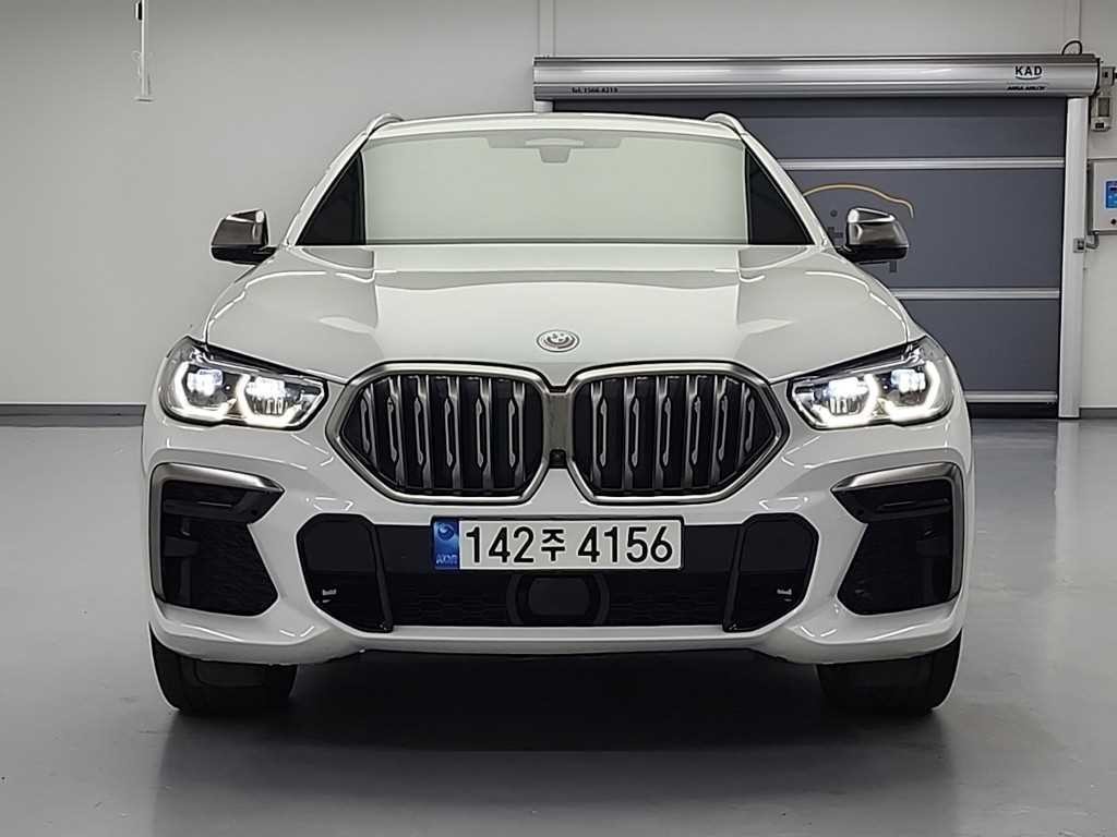 BMW X6 X6 (G06) M50i 이미지 1