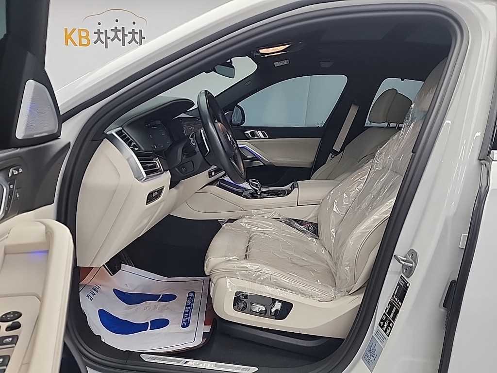 BMW X6 X6 (G06) M50i 이미지 11