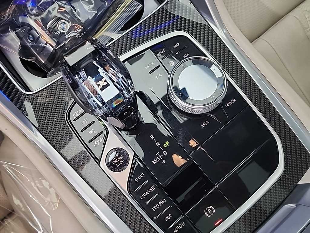 BMW X6 X6 (G06) M50i 이미지 8