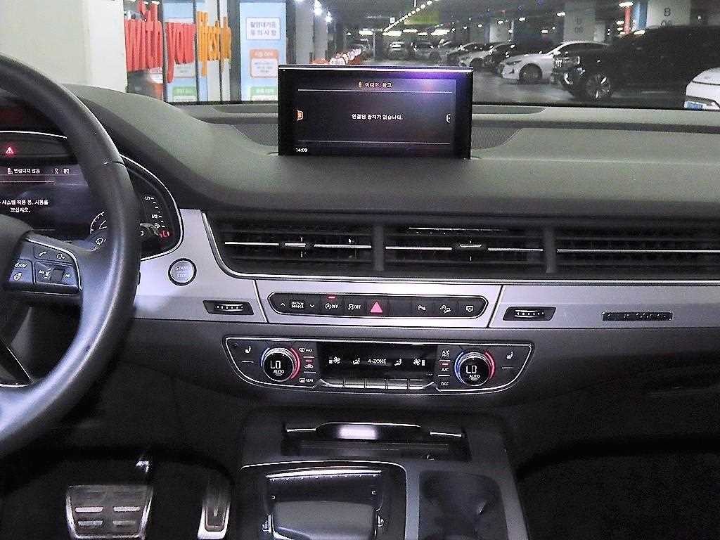 아우디 Q7 Q7 (4M) 45 TFSI 콰트로 이미지 11