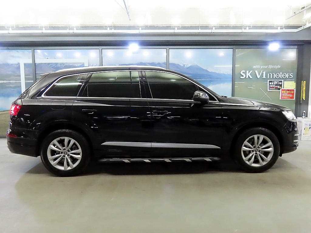 아우디 Q7 Q7 (4M) 45 TFSI 콰트로 이미지 3