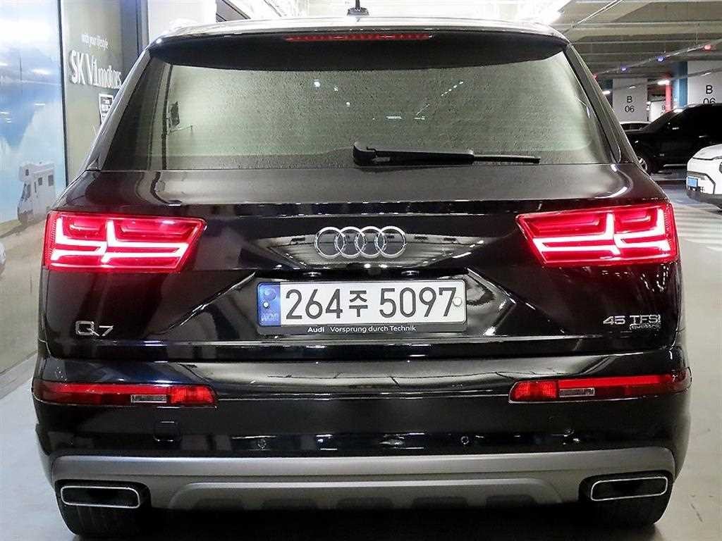 아우디 Q7 Q7 (4M) 45 TFSI 콰트로 이미지 5