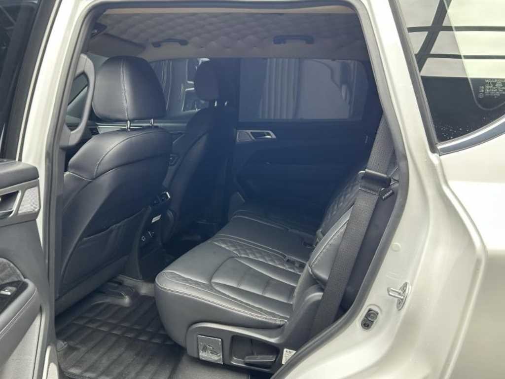KG모빌리티(쌍용) 렉스턴 올 뉴 렉스턴 (Y450) 디젤 2.2 4WD 더 블랙 이미지 6