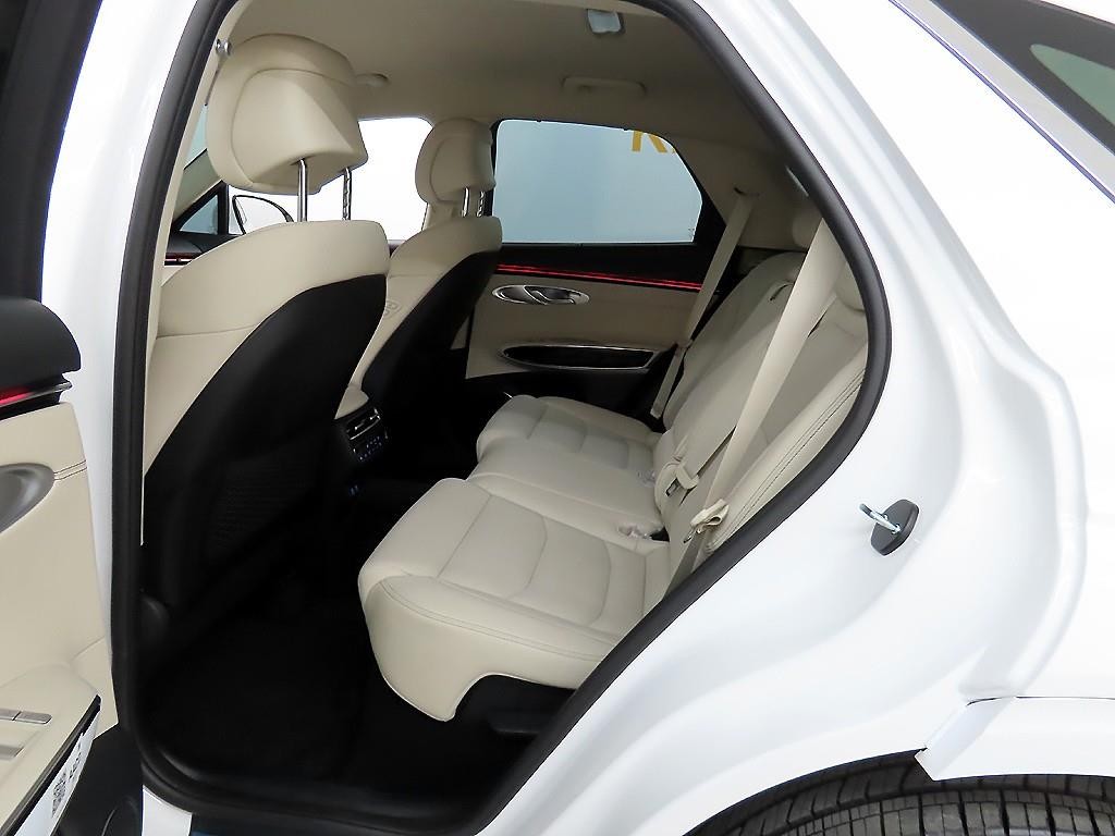 제네시스 GV70 2.5T 가솔린 AWD 기본형 이미지 6