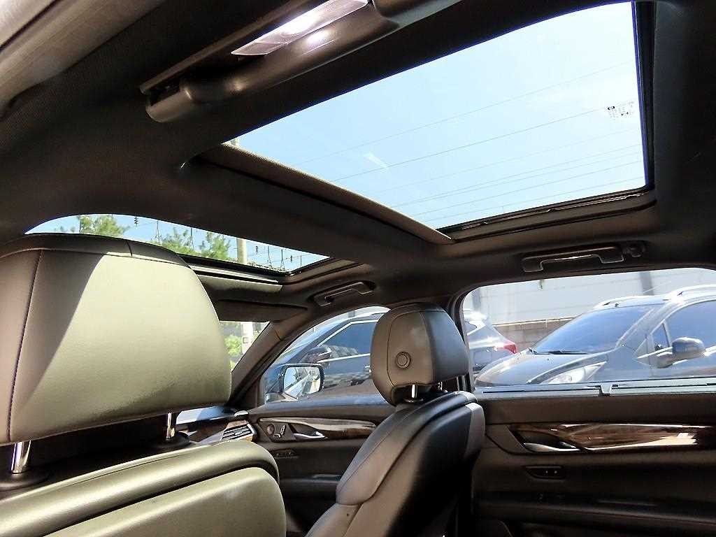 캐딜락 CT6 3.6 프리미엄 AWD 이미지 17