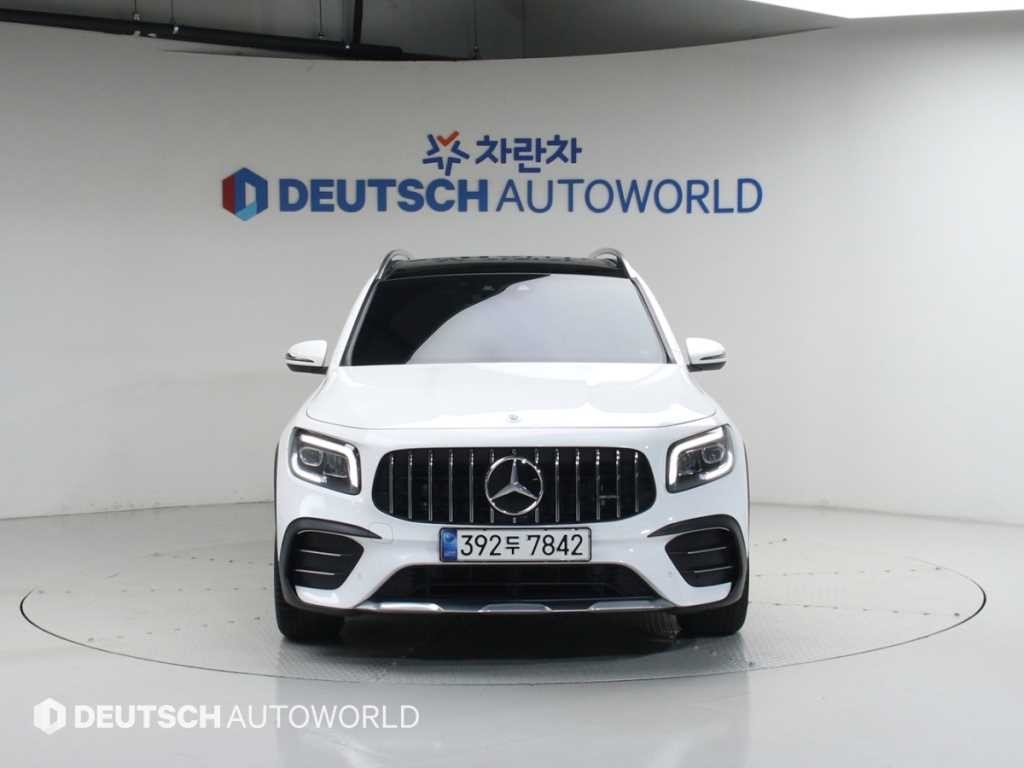 벤츠 GLB 클래스 GLB클래스 X247 AMG GLB 35 4MATIC 이미지 3