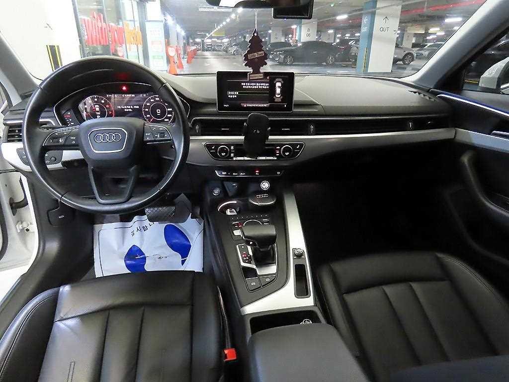 아우디 A4 A4 (B9) 40 TFSI 이미지 10
